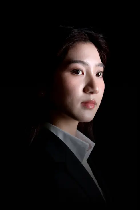 西門 英里加 (ERIKA NISHIKADO)