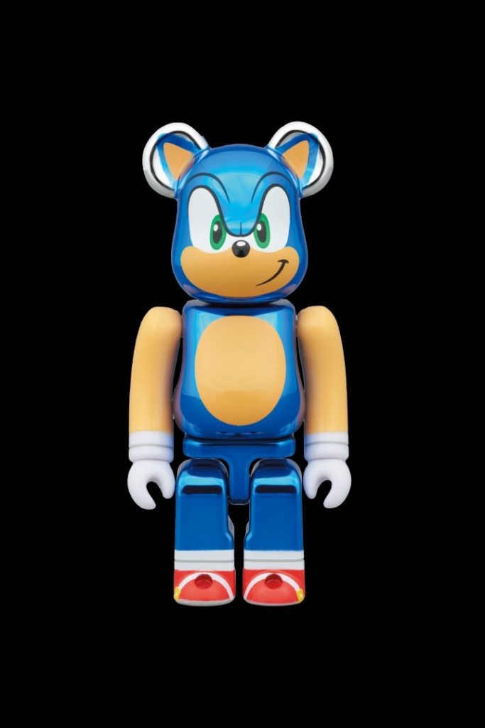 SEGA STORE限定商品：BE@RBRICK SONIC THE HEDGEHOG CHROME Ver. 100% & 400%