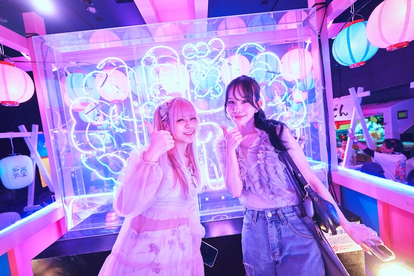 「ヲトナ基地プロジェクト」第4弾フードフェス『脳汁横丁』の様子