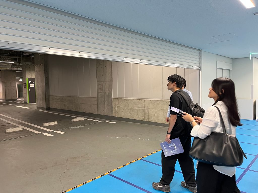TAKANAWA GATEWAY Convention Center搬入口