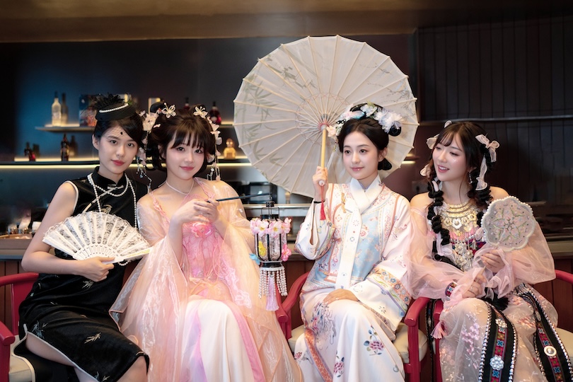 「Taste of China」の衣装体験イメージ画像。