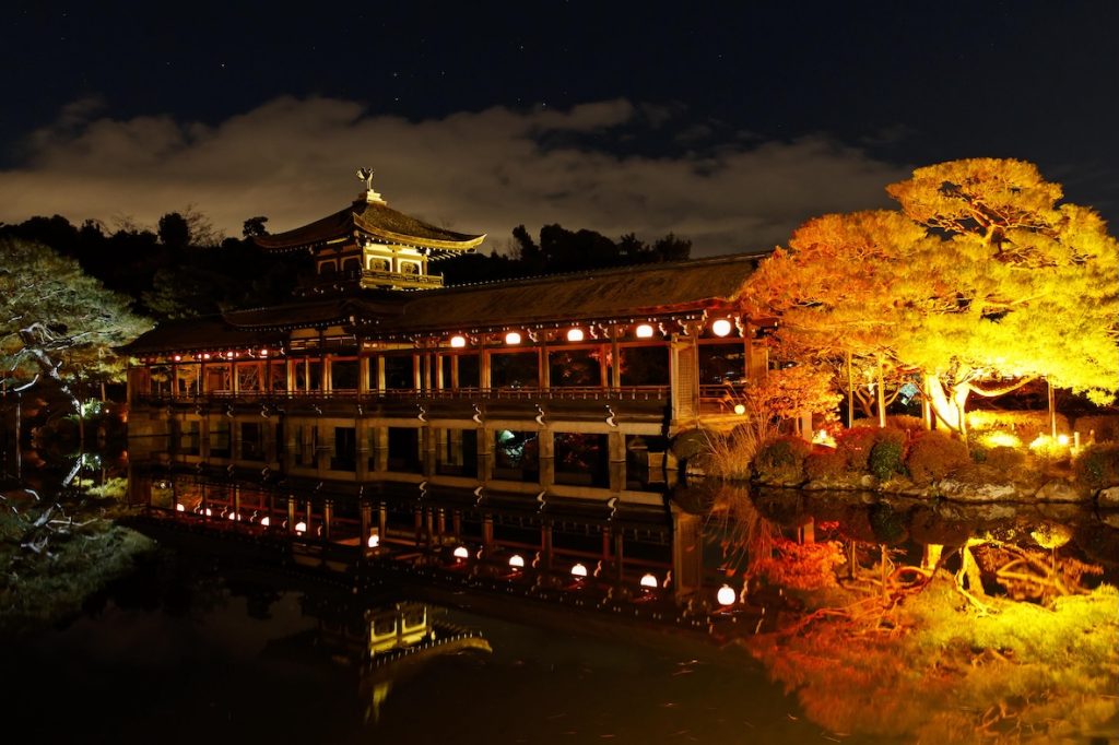 「創建百三十年記念 NAKEDヨルマイリ2025-26 平安神宮」イメージ