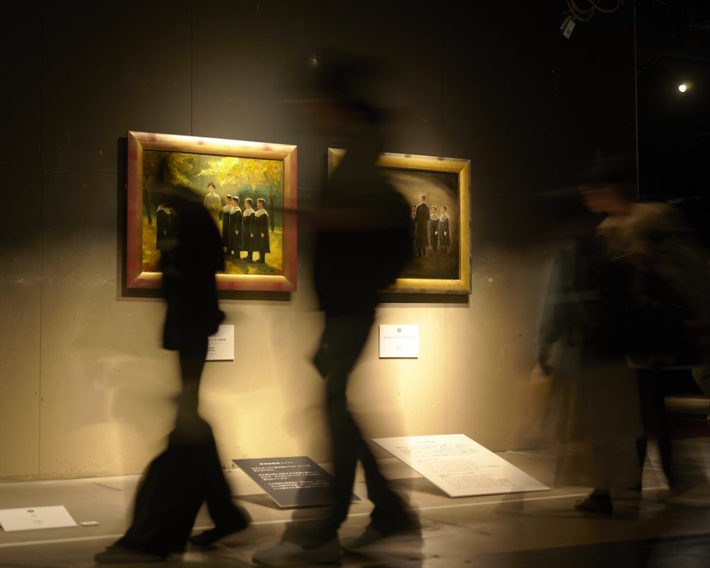 「視てはいけない絵画展」の様子