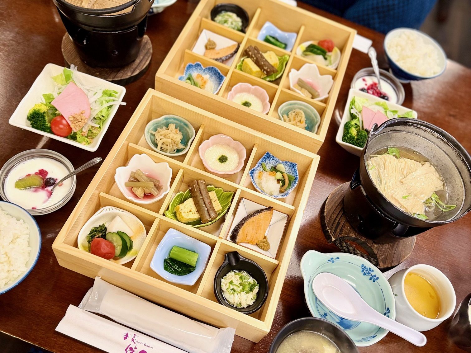 本家伴久の朝食