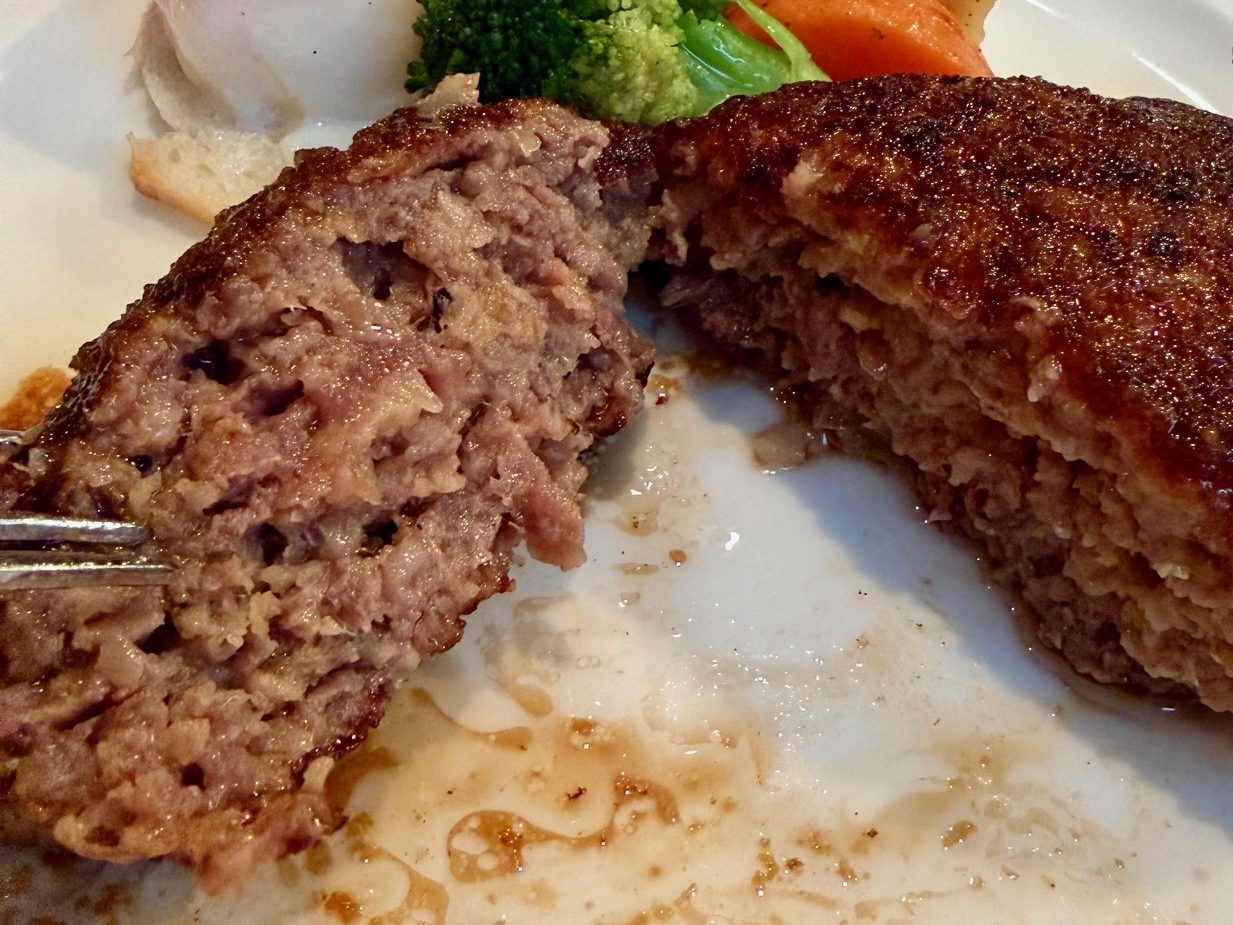 ハンバーグの断面