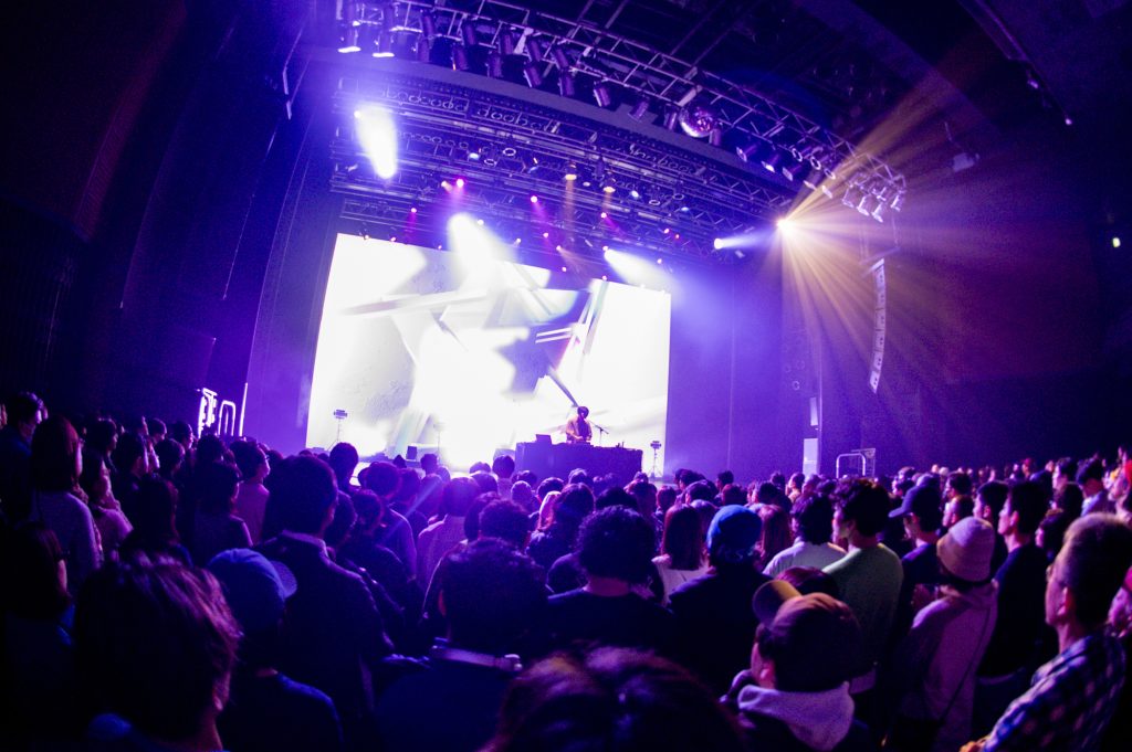 音楽フェスの様子