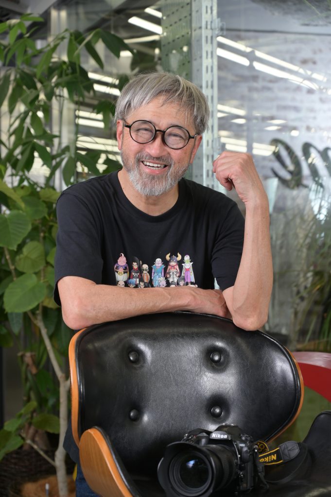 カメラマンの上重さん